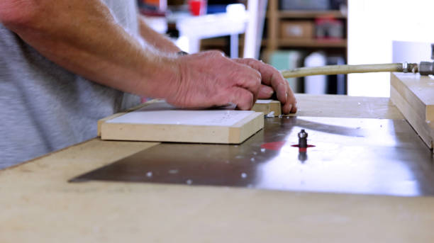 how to use a router table